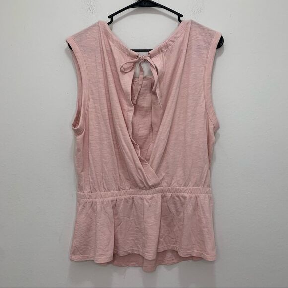 Banana Republic Pink Open Back Malibu Tee Size Small - Picture 2 of 7